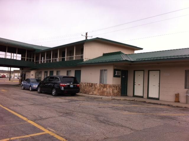 Silver Spur Motel Лендер Екстер'єр фото